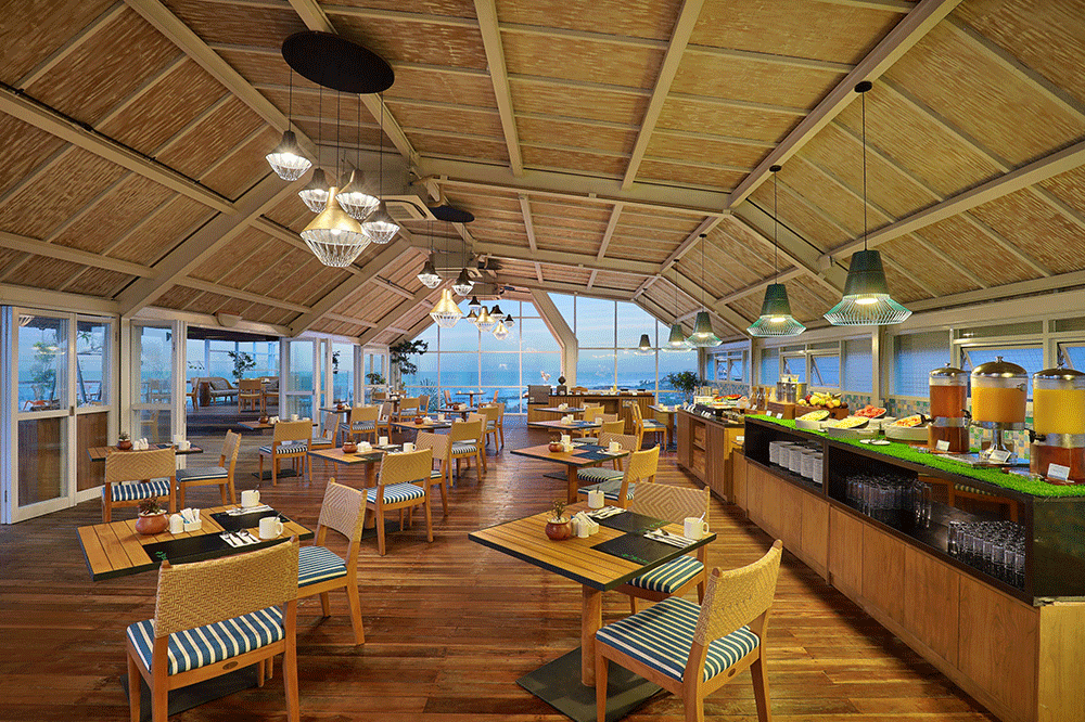 Bar and lounge furniture