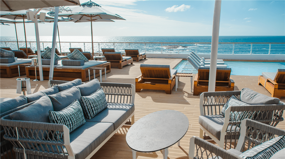 Relaxed Outdoor Furniture with a Refined Character.